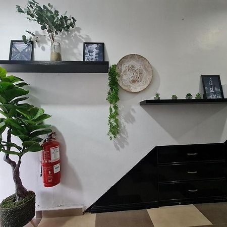 Oyo 90936 Hotel Manjoi Inn Ипох Екстериор снимка