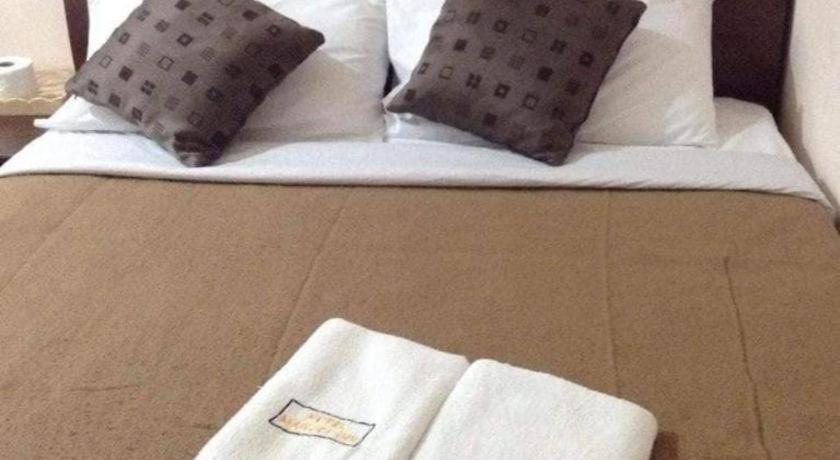 Oyo 90936 Hotel Manjoi Inn Ипох Екстериор снимка
